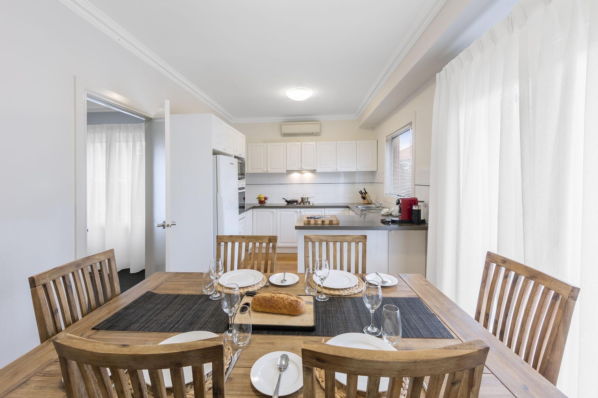Kimberley Gardens Hotel, Serviced Apartments And Serviced Villas Melbourne Exterior foto