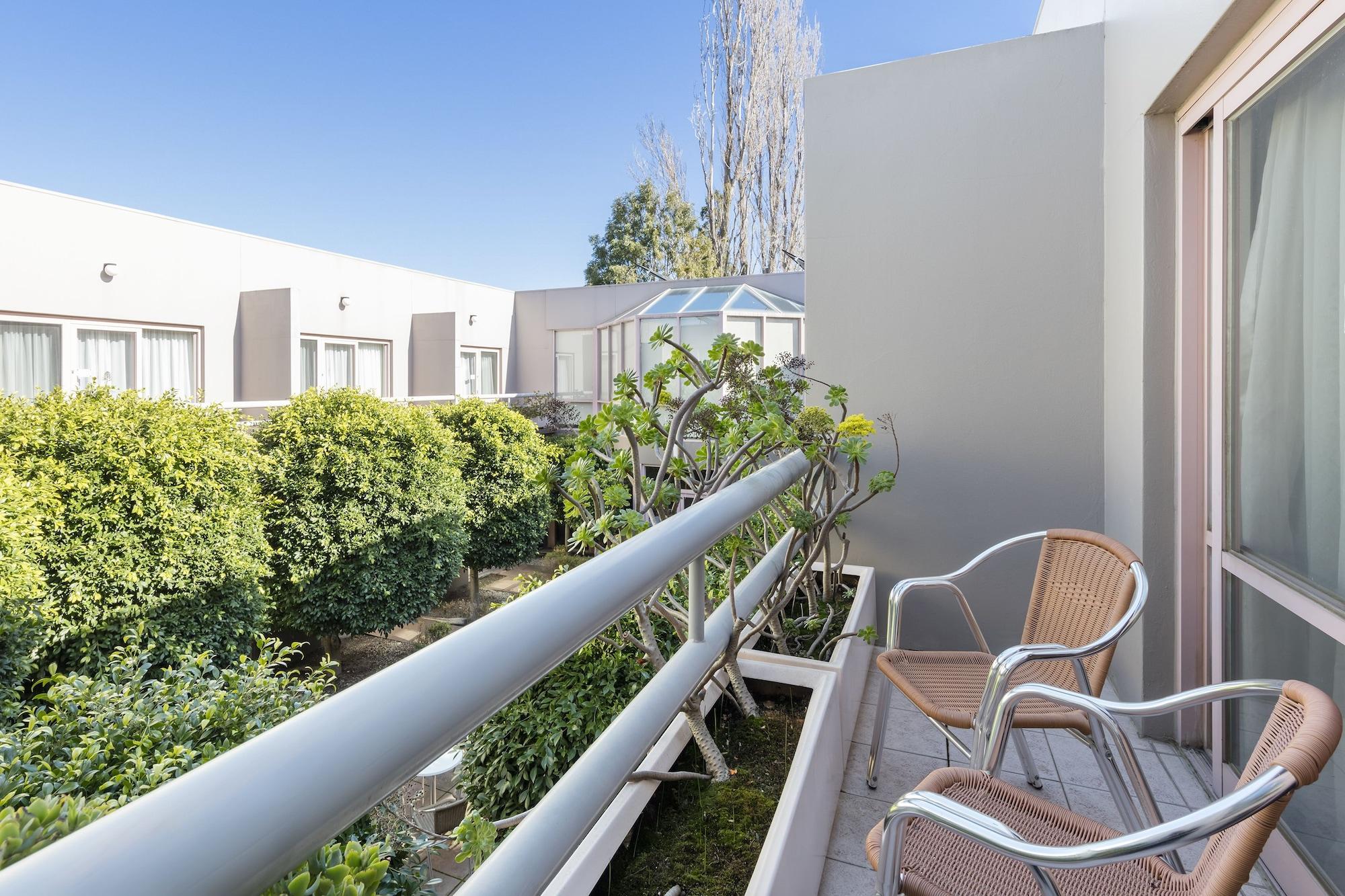 Kimberley Gardens Hotel, Serviced Apartments And Serviced Villas Melbourne Exterior foto